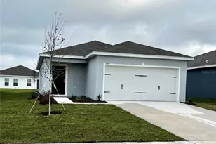 1517 Majestic Ln, Winter Haven, FL 33880 - Photo 1
