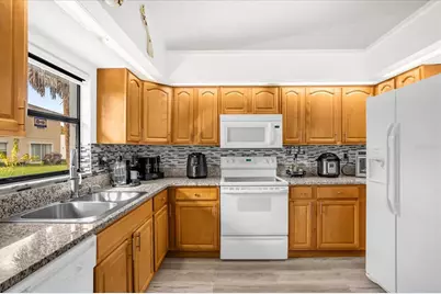 665 Reindeer Drive, Poinciana, FL 34759 - Photo 7