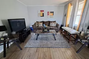 711 Michigan Ct, Saint Cloud, FL 34769 - Photo 3