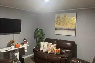 711 Michigan Ct, Saint Cloud, FL 34769 - Photo 5