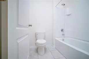 326 Meadowbrook Blvd, Winter Haven, FL 33881 - Photo 13