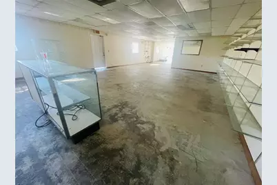 617 N John Young Parkway, Kissimmee, FL 34741 - Photo 7