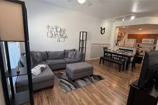 4563 Yellowgold Rd E, Kissimmee, FL 34746 - Photo 3