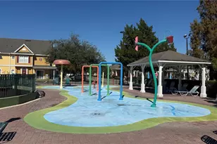 4563 Yellowgold Rd E, Kissimmee, FL 34746 - Photo 55