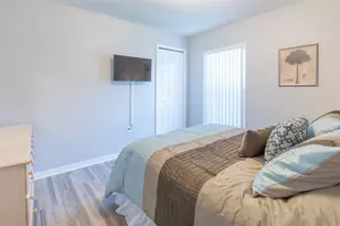 211 Aylesbury Ln, Davenport, FL 33837 - Photo 11