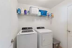 140 Solis Dr, Winter Haven, FL 33880 - Photo 31