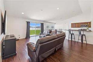 140 Solis Dr, Winter Haven, FL 33880 - Photo 11