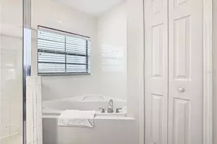 3050 Pirates Retreat Ct, Kissimmee, FL 34747 - Photo 23