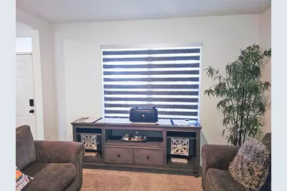 5122 Fiddlewood Way, Saint Cloud, FL 34771 - Photo 3