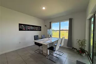 5295 Bracks Landing Dr, Saint Cloud, FL 34771 - Photo 11