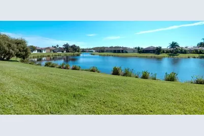 307 Monterey Street, Poinciana, FL 34759 - Photo 33