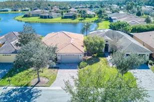 307 Monterey St, Poinciana, FL 34759 - Photo 1