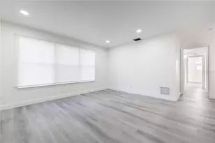 409 S Alder Ave, Orlando, FL 32807 - Photo 9