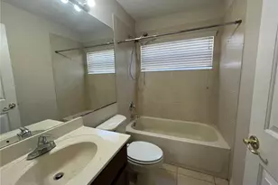 946 Seneca Trail, Saint Cloud, FL 34772 - Photo 19