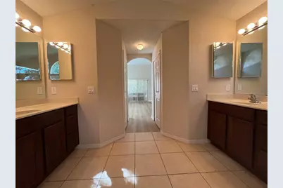 946 Seneca Trail, Saint Cloud, FL 34772 - Photo 9