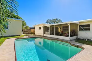 4045 Castlegate Dr, Orlando, FL 32839 - Photo 21