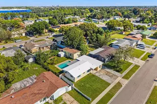 4045 Castlegate Dr, Orlando, FL 32839 - Photo 23