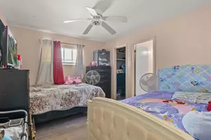 4045 Castlegate Dr, Orlando, FL 32839 - Photo 13