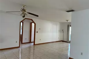 2454 Pine Chase Cir, Saint Cloud, FL 34769 - Photo 9