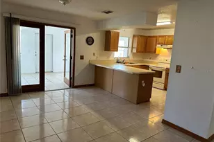 2454 Pine Chase Cir, Saint Cloud, FL 34769 - Photo 3