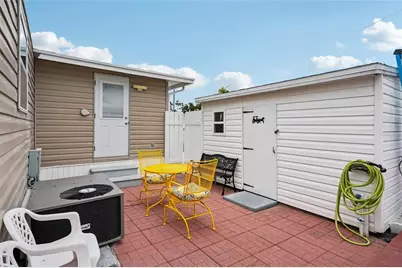 7490 46th Avenue N #225, Saint Petersburg, FL 33709 - Photo 37