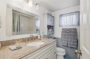 7490 46th Ave N, Saint Petersburg, FL 33709 - Photo 31