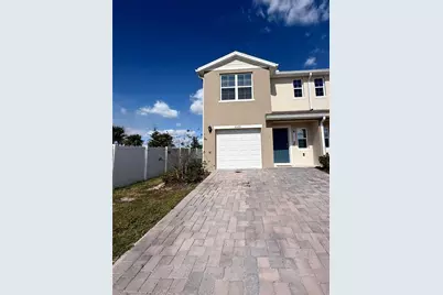 6576 Druid Way, Harmony, FL 34773 - Photo 1