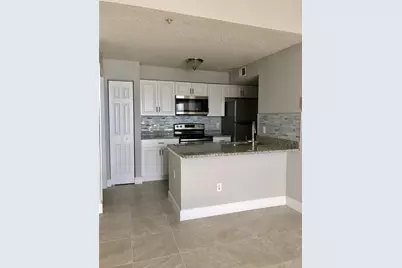 2209 Antigua Place #834, Kissimmee, FL 34741 - Photo 3