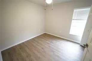 157 Owenshire Cir, Kissimmee, FL 34744 - Photo 9