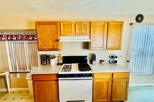 307 Nicholson Dr, Davenport, FL 33837 - Photo 9