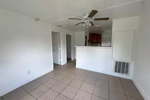 1107 SW Fort King St, Ocala, FL 34471 - Photo 1