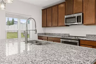 683 Campo Ln, Davenport, FL 33837 - Photo 17