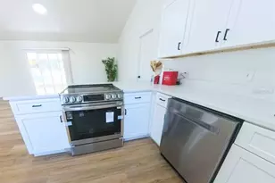 4618 Miranda Cir, Orlando, FL 32818 - Photo 15