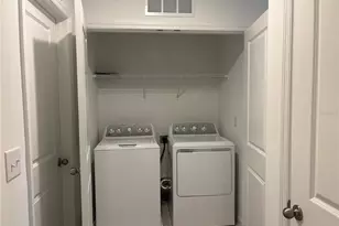 3609 Spire Dr, Davenport, FL 33837 - Photo 13