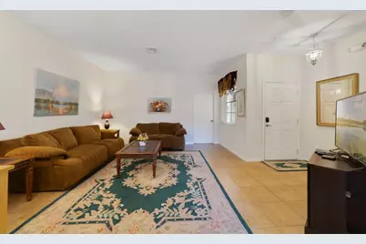 2827 Oakwater Drive, Kissimmee, FL 34747 - Photo 5