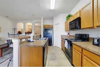 2827 Oakwater Drive, Kissimmee, FL 34747 - Photo 17