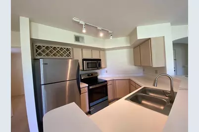 7340 Westpointe Blvd. #315, Orlando, FL 32835 - Photo 9