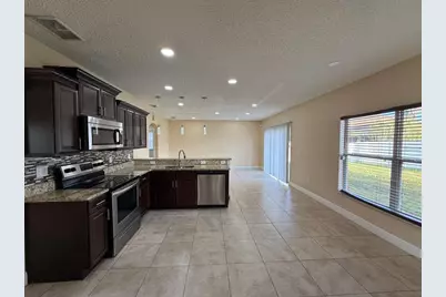 716 Parrot Court, Kissimmee, FL 34759 - Photo 9