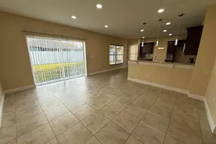 716 Parrot Ct, Kissimmee, FL 34759 - Photo 5