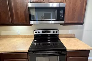 2202 Seven Oaks Dr, Saint Cloud, FL 34772 - Photo 9