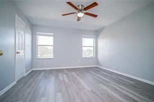 1288 S Beach Cir, Kissimmee, FL 34746 - Photo 9