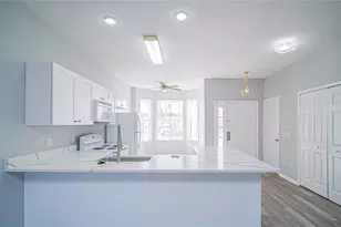 1288 S Beach Cir, Kissimmee, FL 34746 - Photo 3