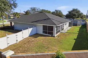 104 Bentley Oaks Blvd, Auburndale, FL 33823 - Photo 39