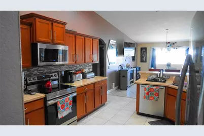 104 Bentley Oaks Boulevard, Auburndale, FL 33823 - Photo 13