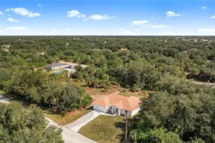 486 Celeste St, Port Charlotte, FL 33954 - Photo 5