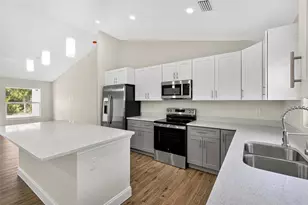 486 Celeste St, Port Charlotte, FL 33954 - Photo 9