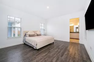 9750 Neruda St, Orlando, FL 32827 - Photo 17