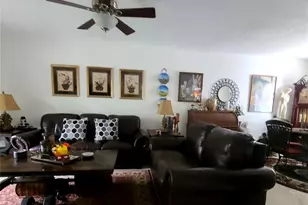 6328 Newtown Cir, Tampa, FL 33615 - Photo 7