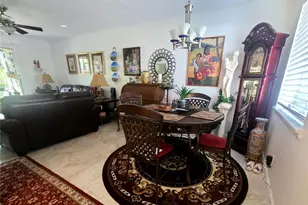 6328 Newtown Cir, Tampa, FL 33615 - Photo 5