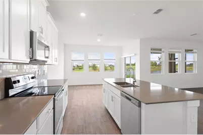 8825 Beth Page Lane, Davenport, FL 33896 - Photo 9